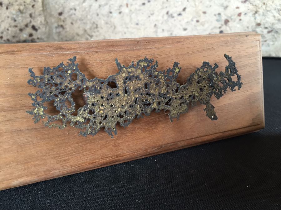 Pair Of Metal Sculptures [Photo 2]