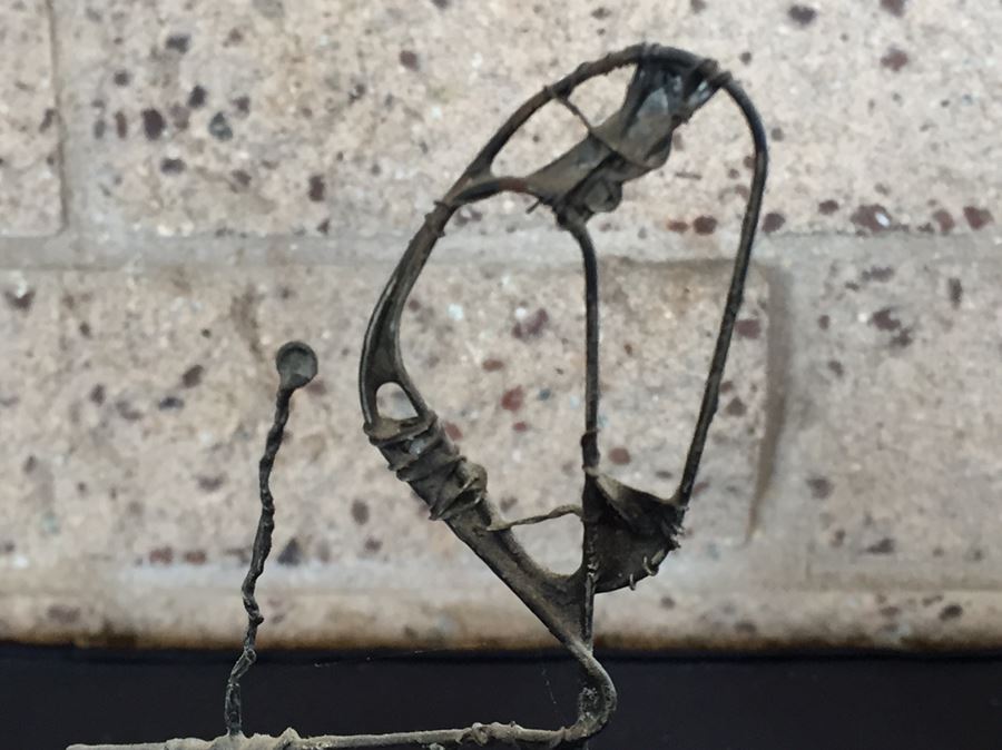 Pair Of Metal Sculptures [Photo 9]