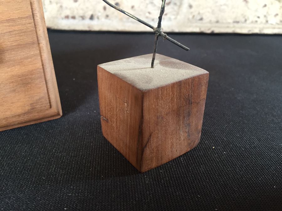 Pair Of Metal Sculptures [Photo 6]