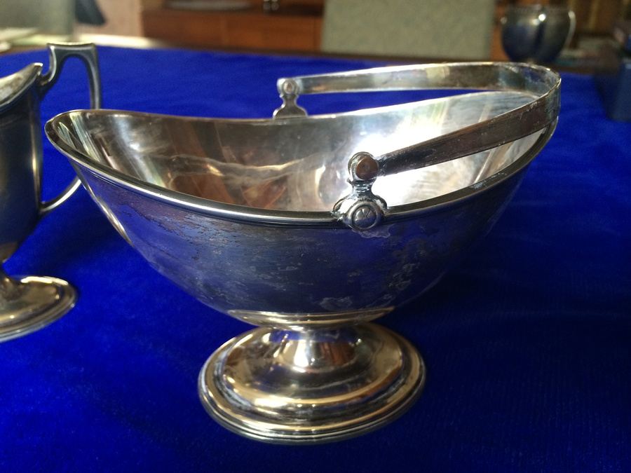 Reed & Barton 2030 Sugar Basket w/ Swining Handle and Creamer Silverplate [Photo 2]