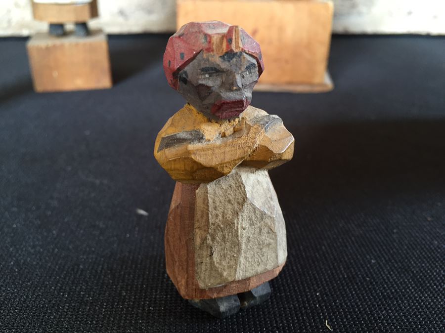 Carved Wooden Figurine Lot [Photo 3]