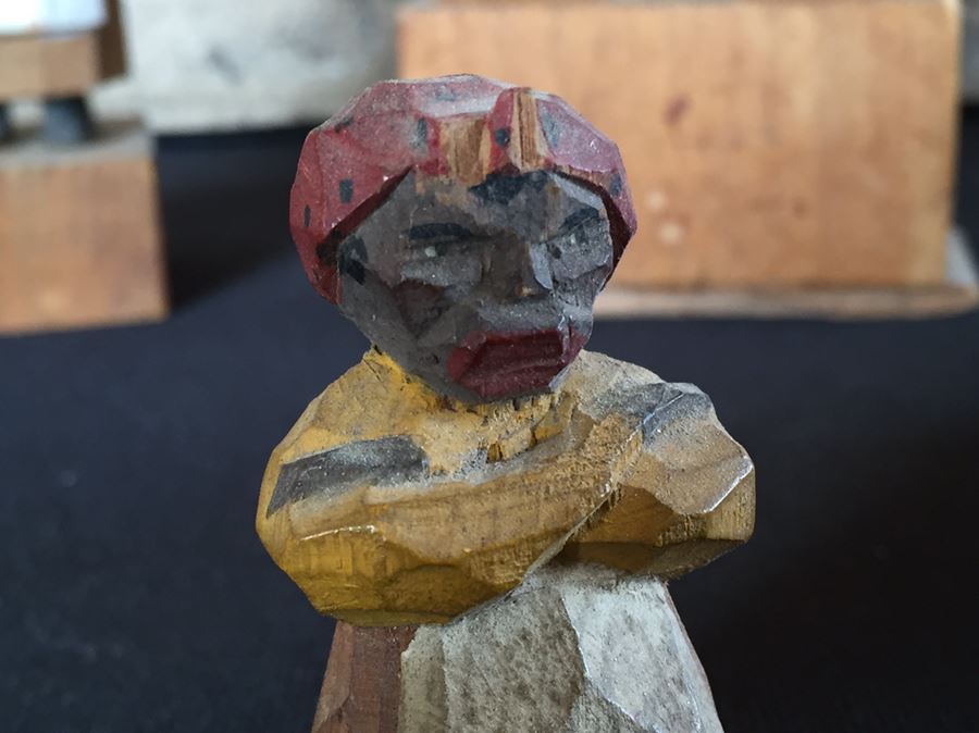 Carved Wooden Figurine Lot [Photo 5]