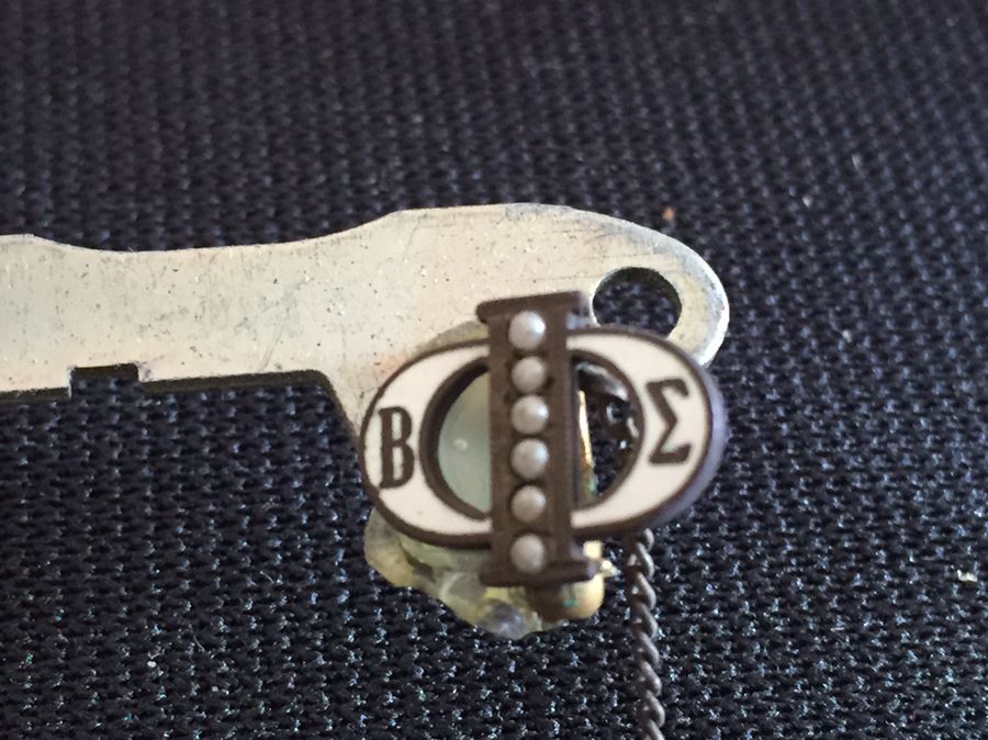 Very Cool Folk Art Piece With Various Military Metals And Rings [Photo 17]