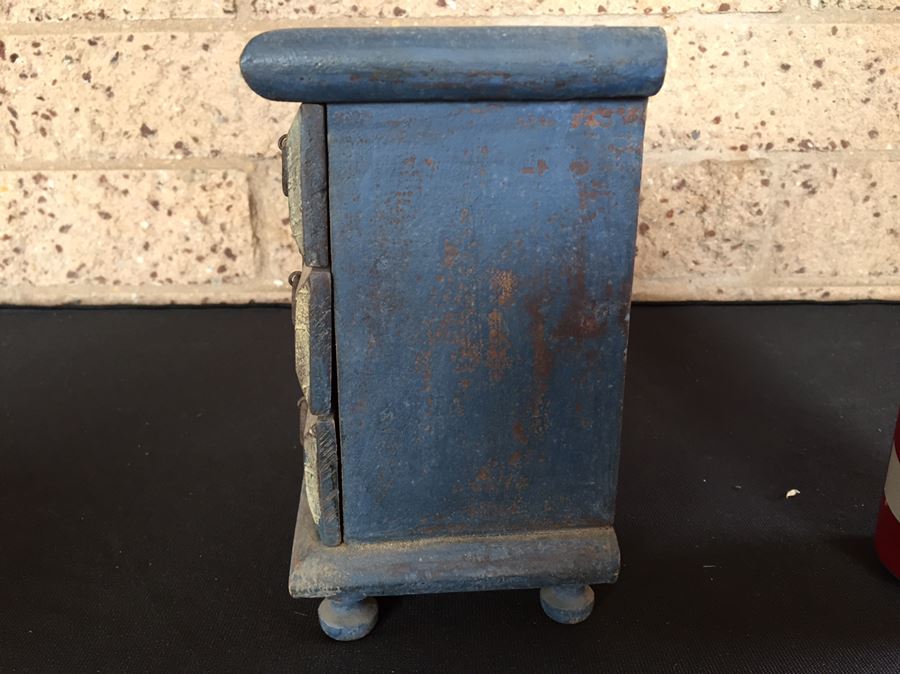 Vintage Blue Wooden Jewelry Trinket Box [Photo 5]