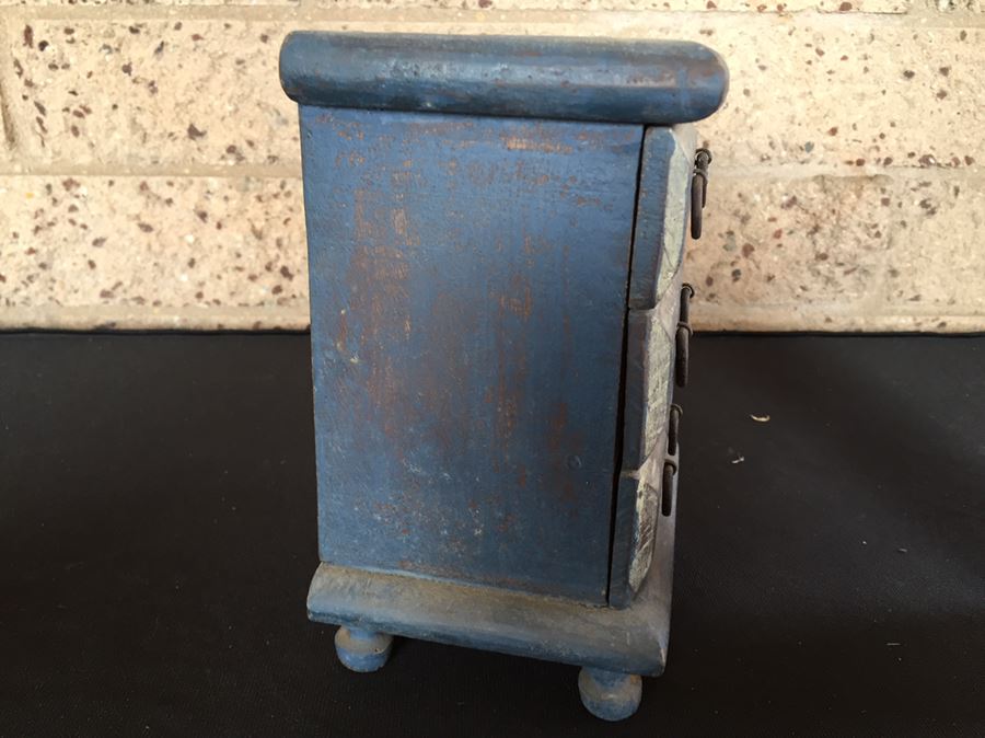 Vintage Blue Wooden Jewelry Trinket Box [Photo 2]