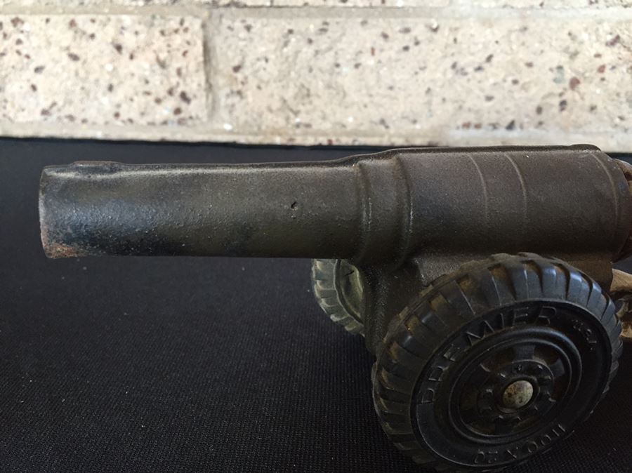 Old Vintage Big Bang Carbide Toy Cannon Cast Iron Metal [Photo 4]