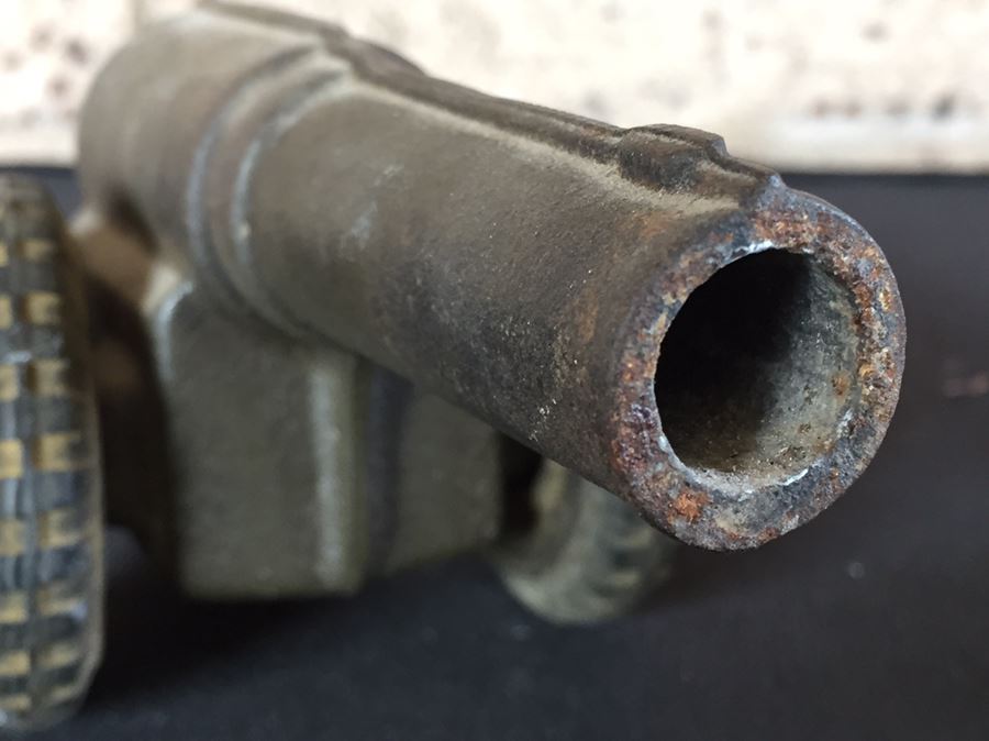 Old Vintage Big Bang Carbide Toy Cannon Cast Iron Metal [Photo 11]