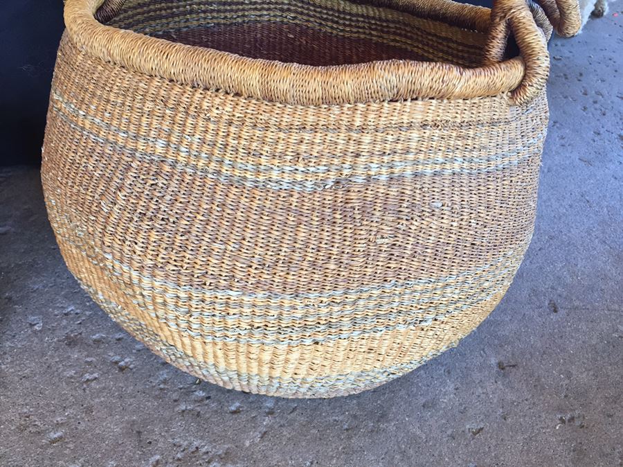 Huge Lot Of Various Baskets [Photo 16]