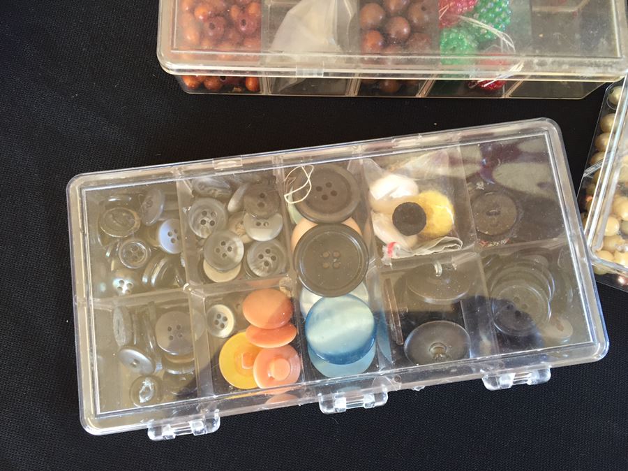 HUGE Lot Of Various Beads And Crafting Items Lot [Photo 10]