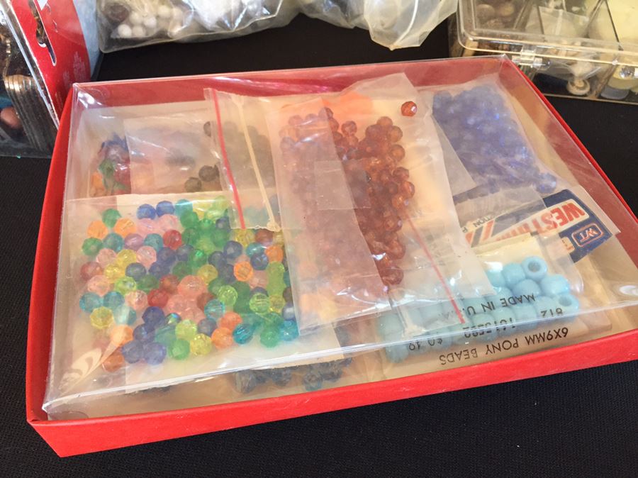 HUGE Lot Of Various Beads And Crafting Items Lot [Photo 15]