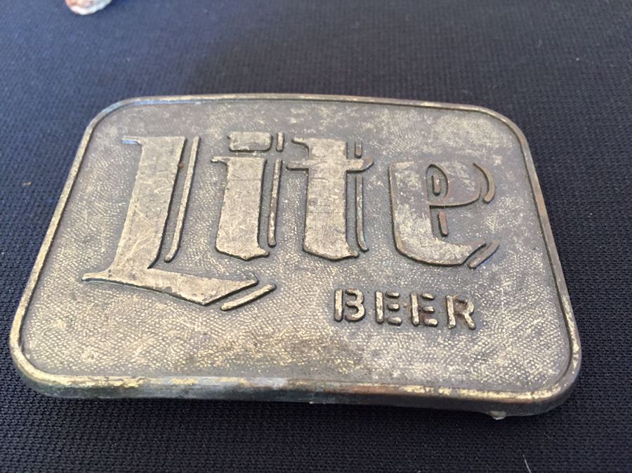 Men's Keepsake Lot Includes Various Metals, Ribbons, Beer Patches And Belt Buckles, Zippo Lighter, Bracelets And More [Photo 27]