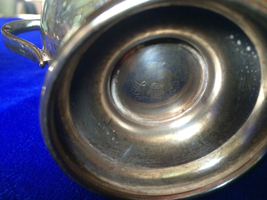 Creamer and Sugar Silverplate Set [Photo 7]