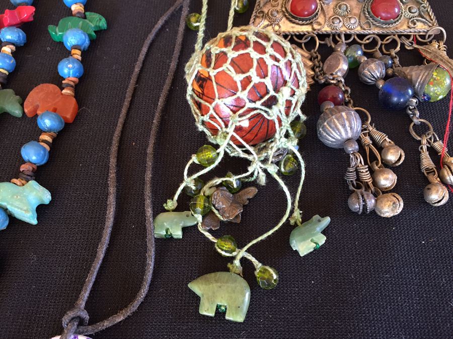 Large Jewelry And Box Lot Includes Various Necklaces, Brooches And Boxes [Photo 2]