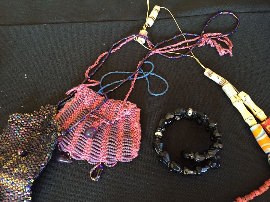 Large Jewelry And Box Lot Includes Various Necklaces, Brooches And Boxes [Photo 22]