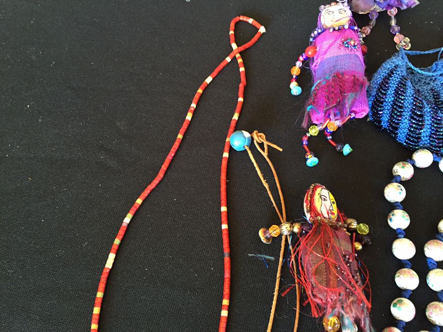 Large Jewelry And Box Lot Includes Various Necklaces, Brooches And Boxes [Photo 24]