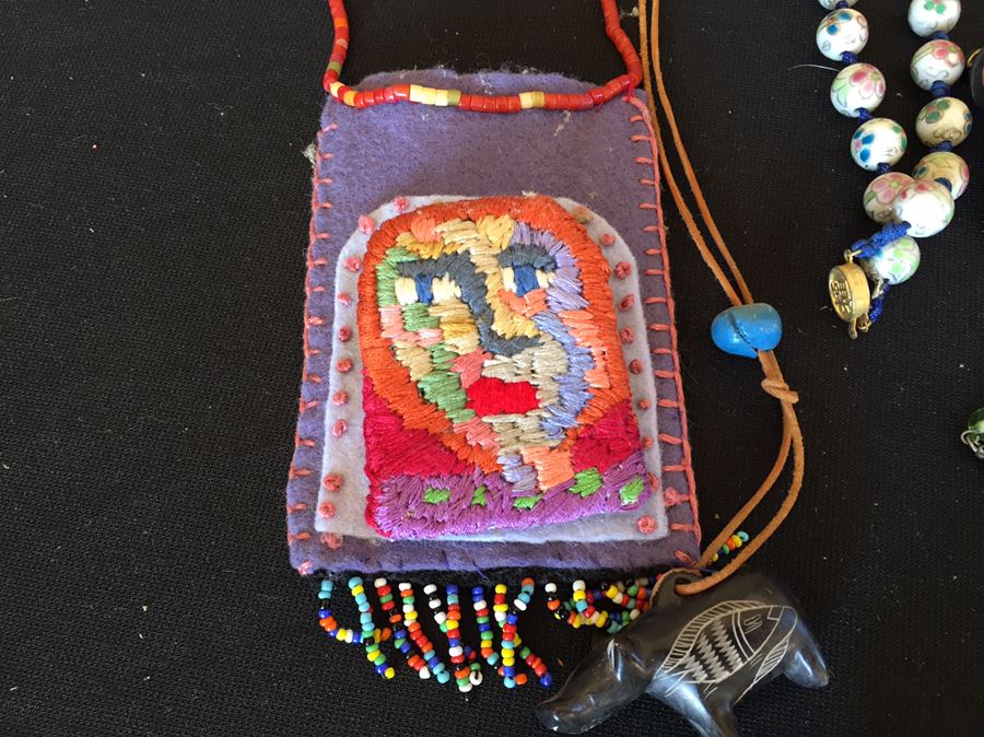 Large Jewelry And Box Lot Includes Various Necklaces, Brooches And Boxes [Photo 25]