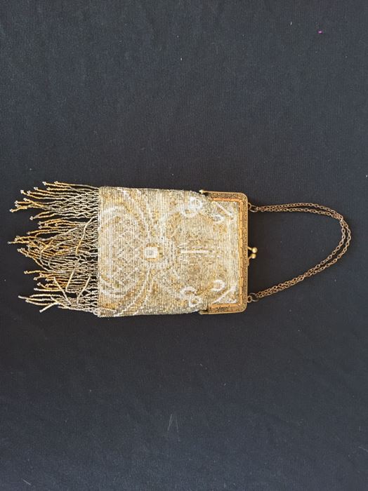 Stunning Vintage Beaded Purse France [Photo 4]