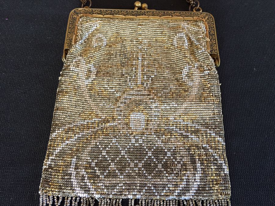 Stunning Vintage Beaded Purse France [Photo 14]