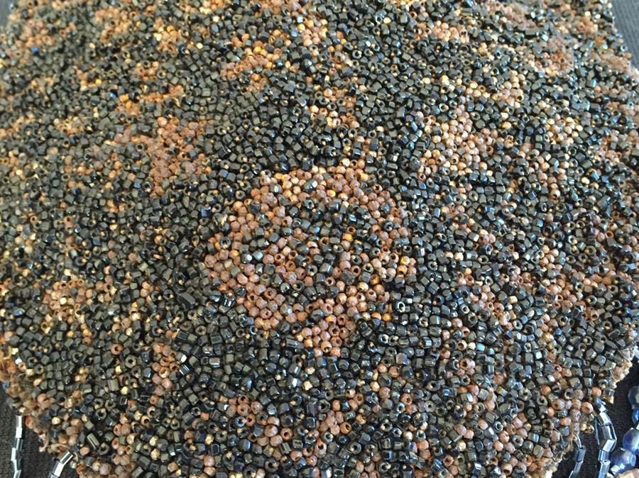 Nice Beaded Purse [Photo 3]