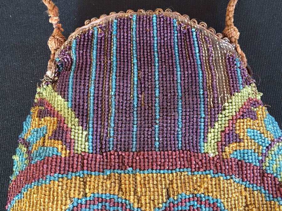 Stunning Vintage Beaded Purse [Photo 4]
