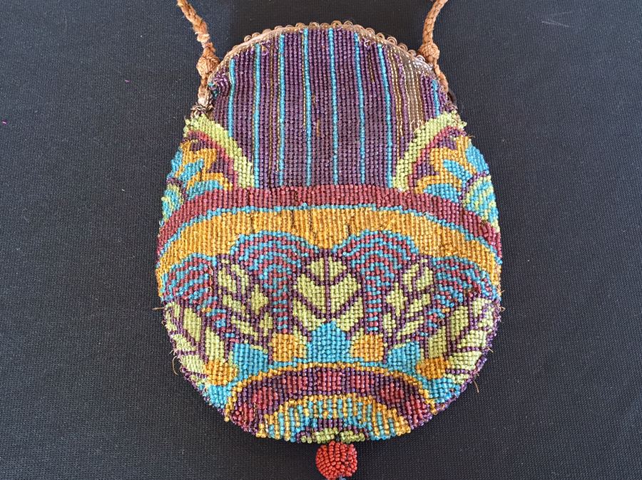Stunning Vintage Beaded Purse [Photo 2]