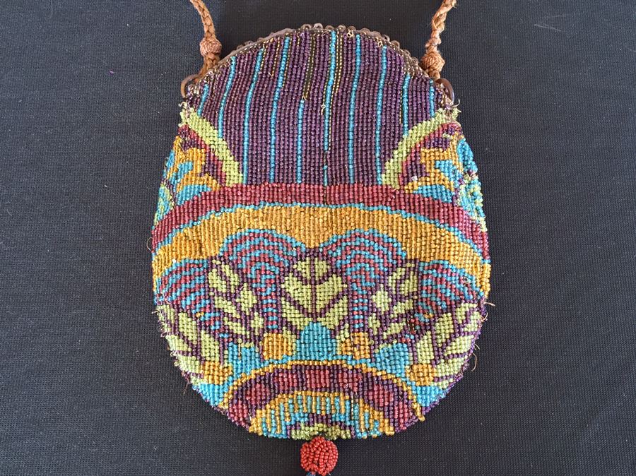 Stunning Vintage Beaded Purse [Photo 8]