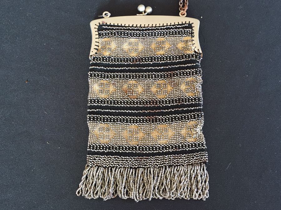 Fabulous Vintage Beaded Purse [Photo 6]