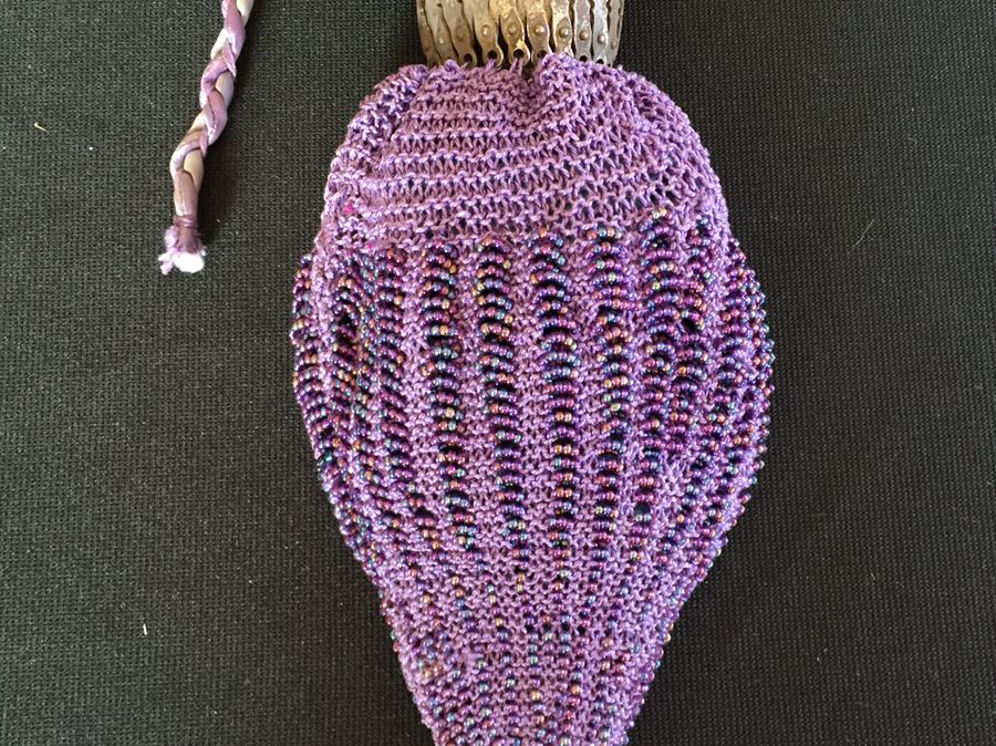 Vintage Purple Pouch / Coin Purse With Expandable Metal Neck [Photo 4]