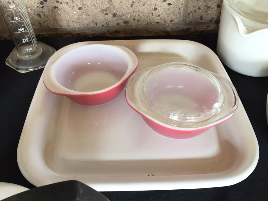 Corningware And Pyrex Lot [Photo 4]