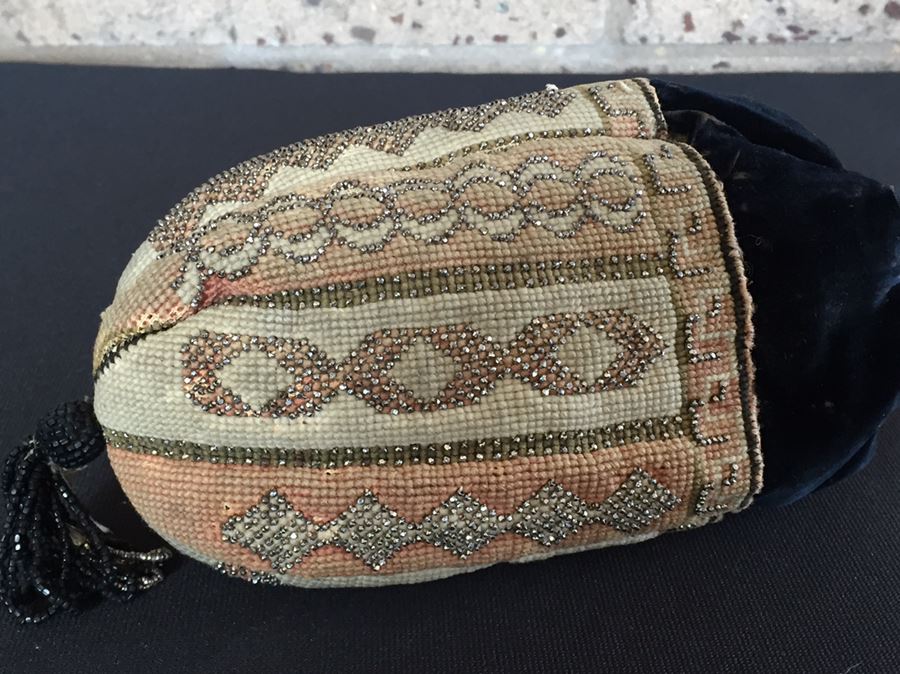 Vintage Beaded Purse [Photo 8]