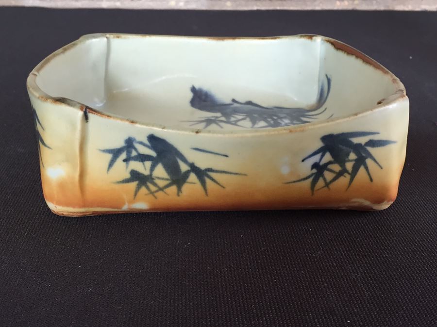 Old Signed Asian Blue And White Bowl [Photo 5]