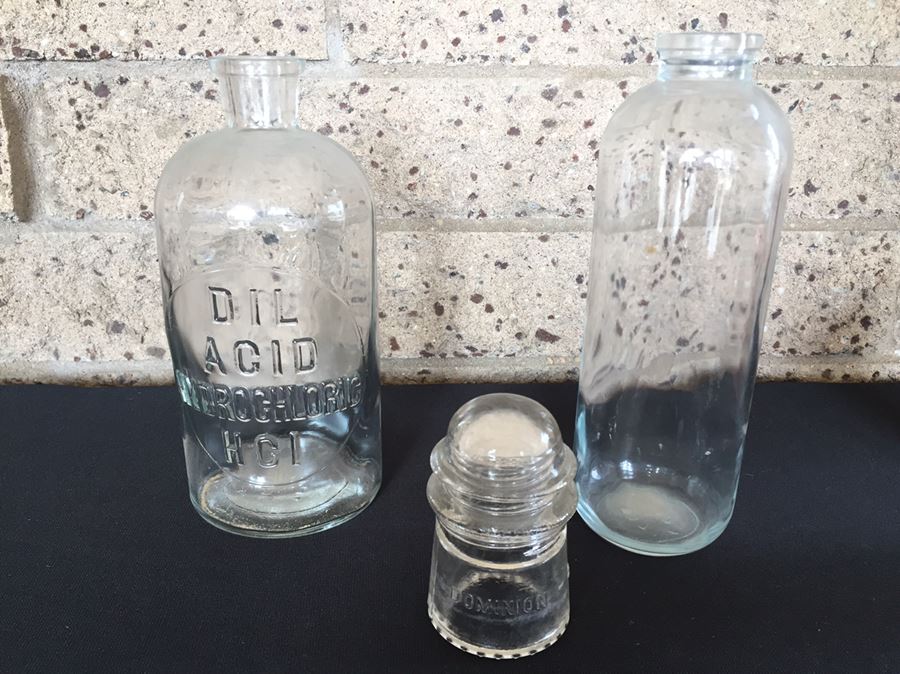 Vintage Glass Lot Featuring A Hydrochloric Acid Bottle And Glass Insulator [Photo 2]