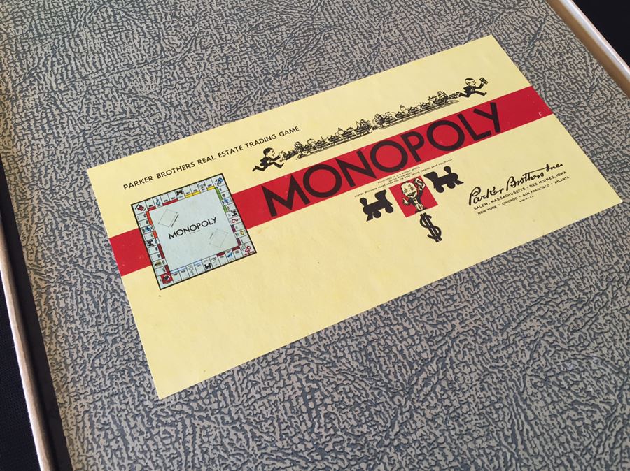 Vintage Game Lot [Photo 5]