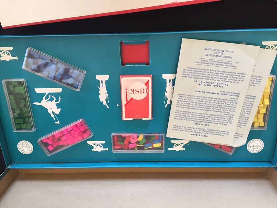 Vintage Game Lot [Photo 14]