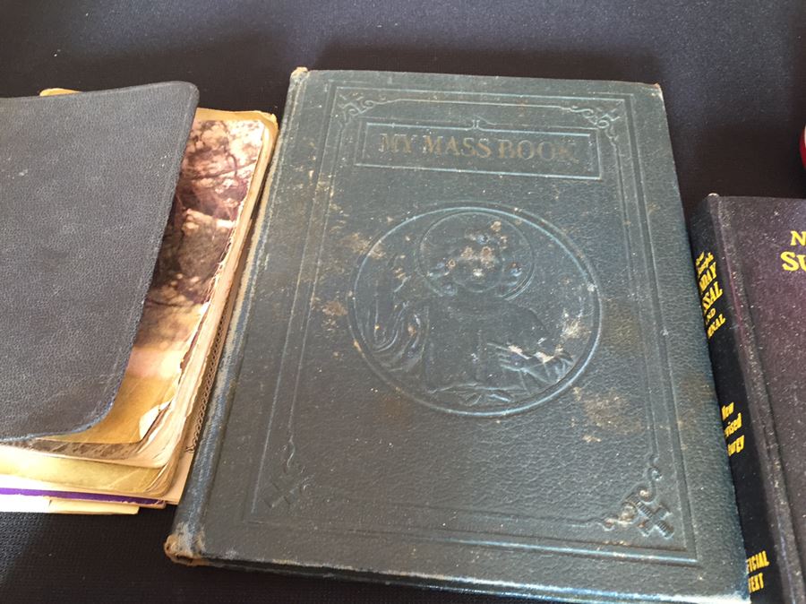 Vintage Bibles And Catholic Items Lot [Photo 14]