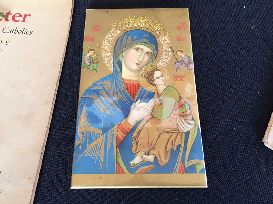 Vintage Bibles And Catholic Items Lot [Photo 3]