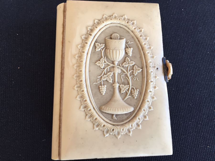 Vintage Bibles And Catholic Items Lot [Photo 2]