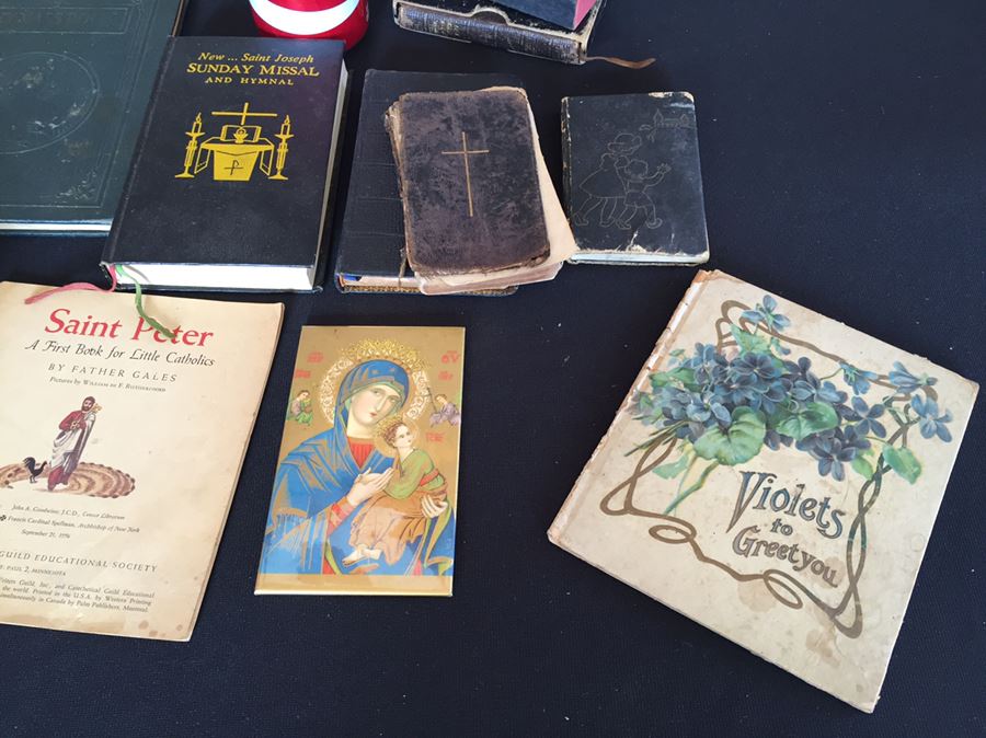Vintage Bibles And Catholic Items Lot [Photo 9]