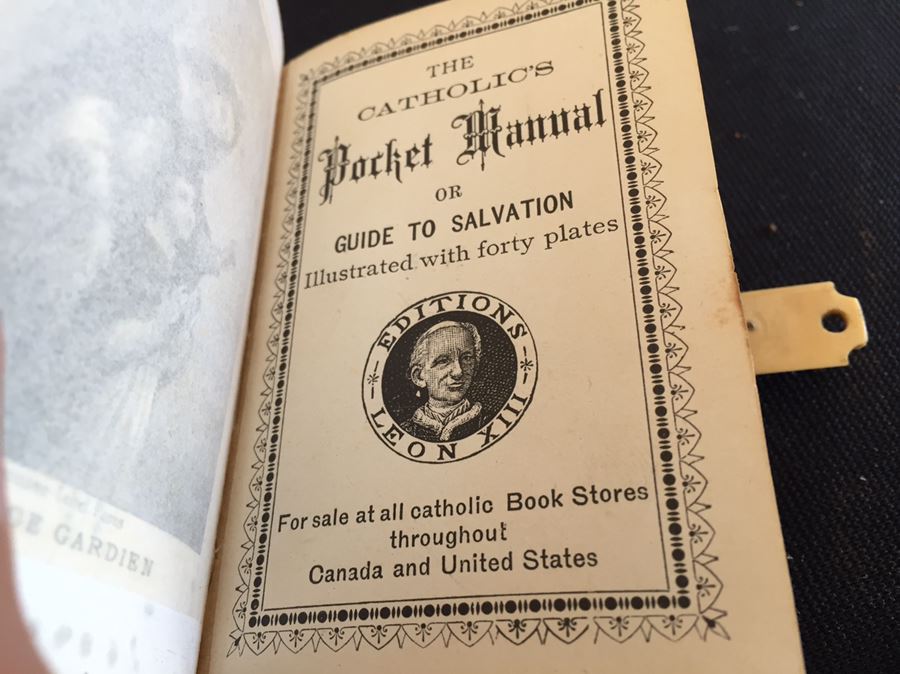 Vintage Bibles And Catholic Items Lot [Photo 8]