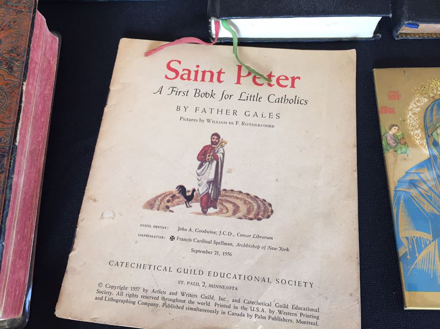 Vintage Bibles And Catholic Items Lot [Photo 10]