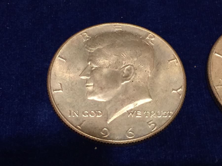 Various Kennedy Half Dollars 40% Silver Content 68 Grams Total Melt Value $18 [Photo 3]