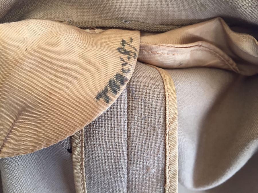 WW II Military Pilot's Uniform United States Army Air Forces [Photo 10]