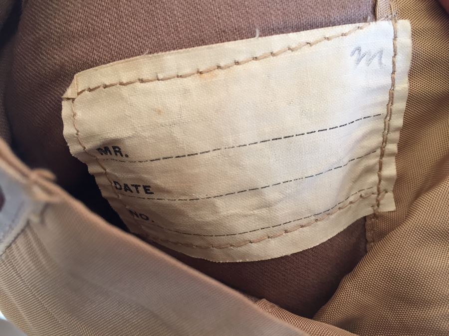 WW II Military Pilot's Uniform United States Army Air Forces [Photo 9]