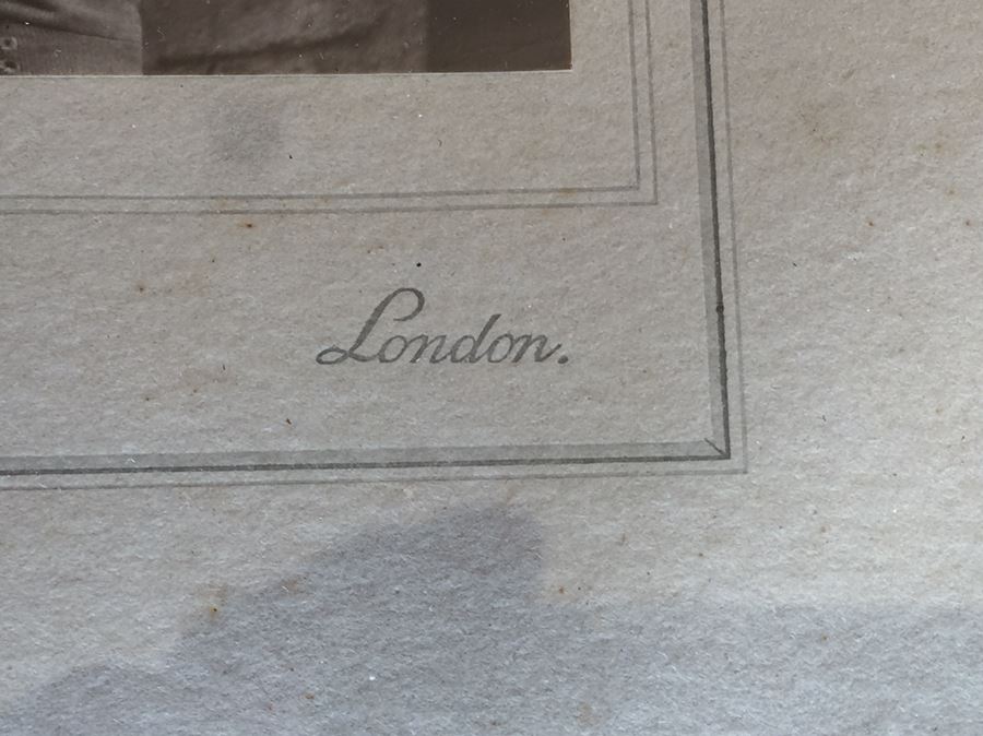 Pair Of Framed Military Photos Priest 1918 London England Photography Studio Lafayette [Photo 11]