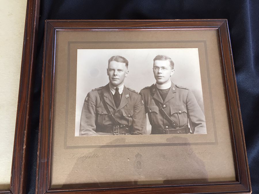 Pair Of Framed Military Photos Priest 1918 London England Photography Studio Lafayette [Photo 4]