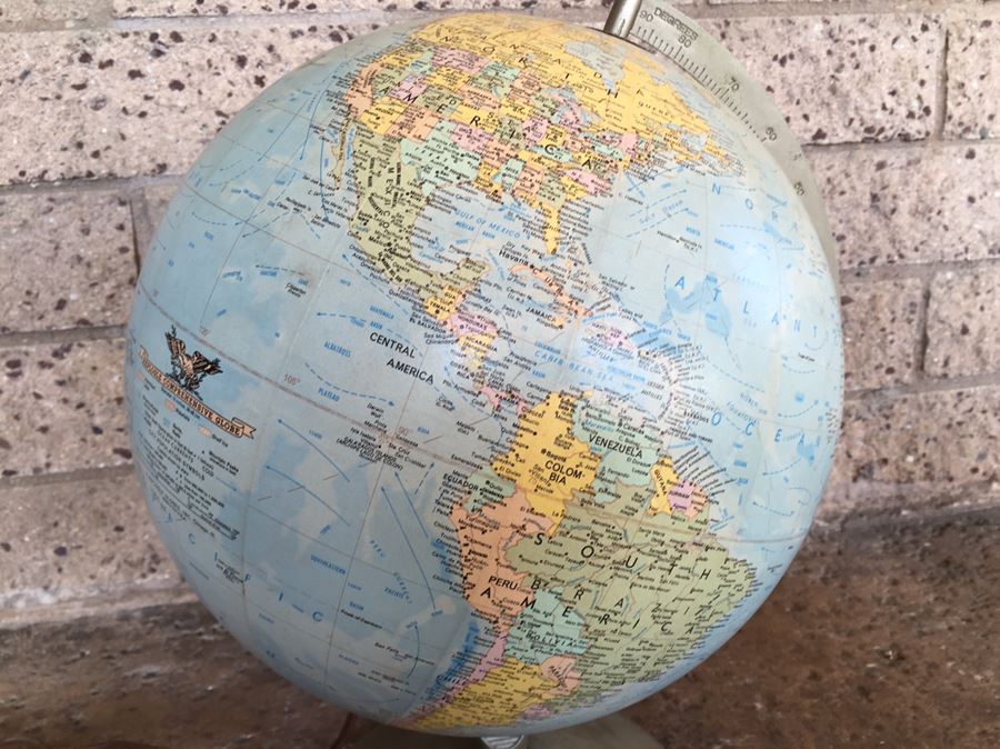 Vintage Lighted World Globe [Photo 2]