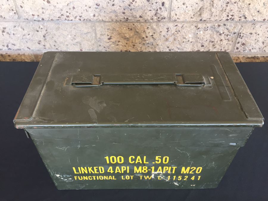 Vintage Ammo Box [Photo 3]
