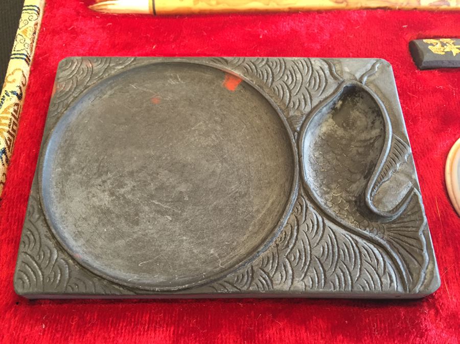 Vintage Chinese Calligraphy Set  [Photo 3]