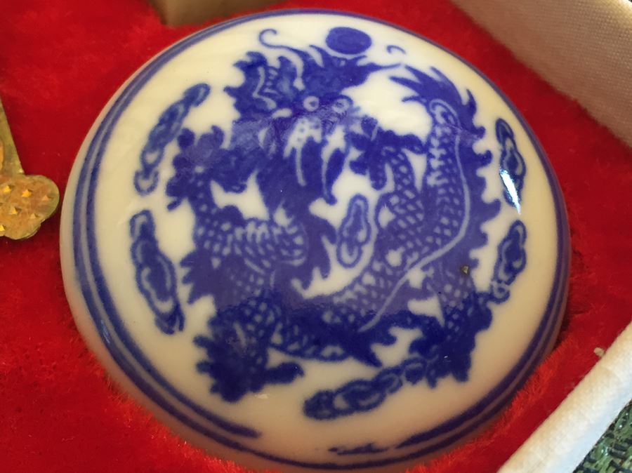 Vintage Chinese Calligraphy Set  [Photo 11]