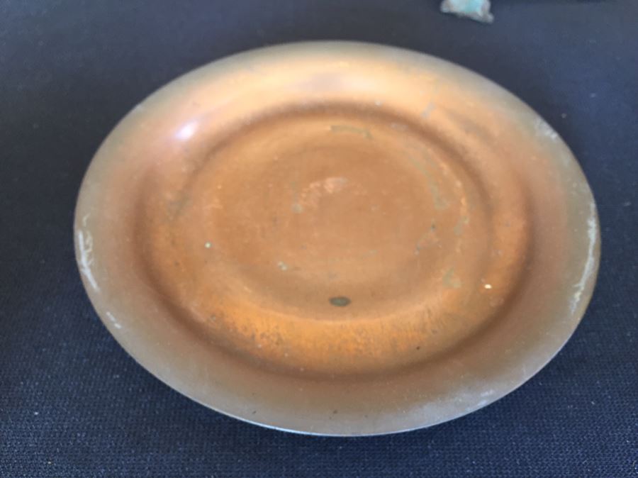 Home Decor Lot Includes Horn, Silk Trinket Box, India Purse, Smokey The Bear Ephemera And Various Items Photographed [Photo 12]